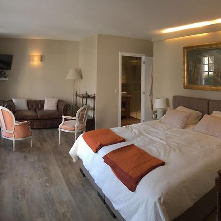 Bed And Breakfast Ros & Marc Wezembeek-Oppem Екстериор снимка