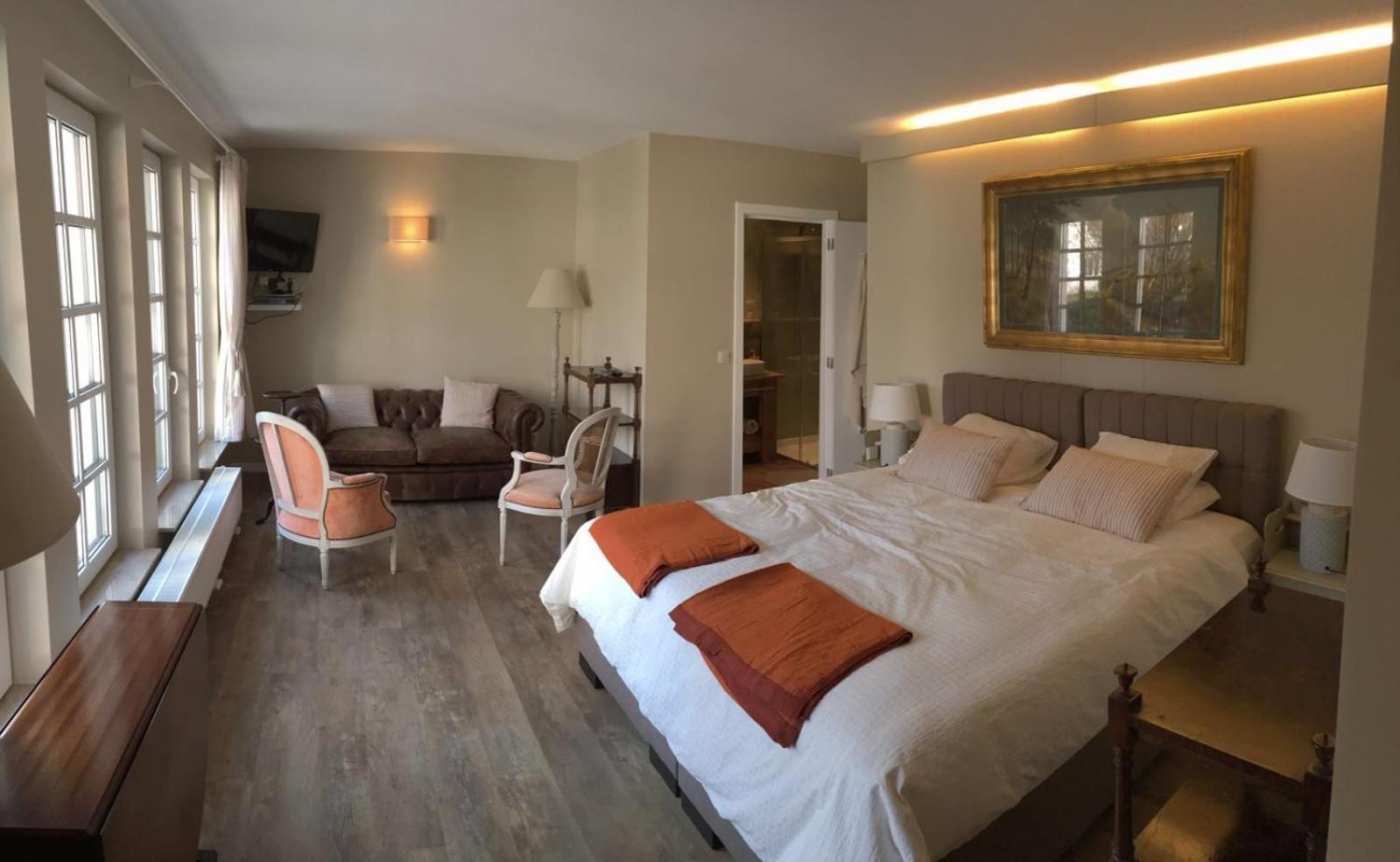 Bed And Breakfast Ros & Marc Wezembeek-Oppem Екстериор снимка